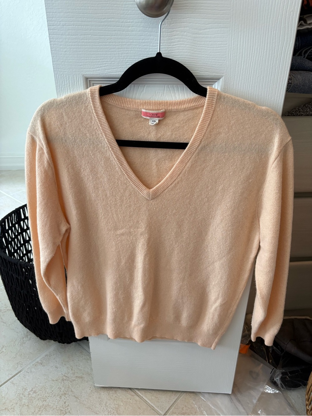 J CREW 100% Cashmere pink/orange long sleeve sweater shirt womens XS